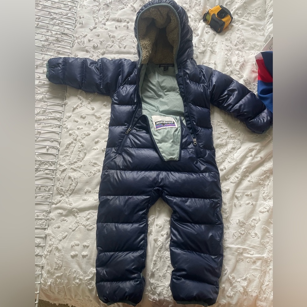 Patagonia Dark Blue Infant Snowsuit 6-12 month